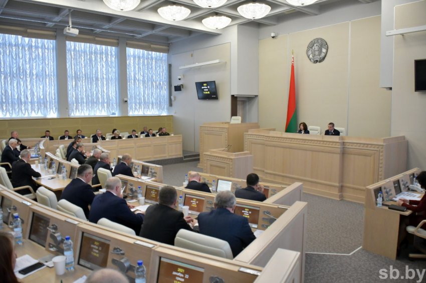 Сенаторы приняли законопроект о свободных экономических зонах