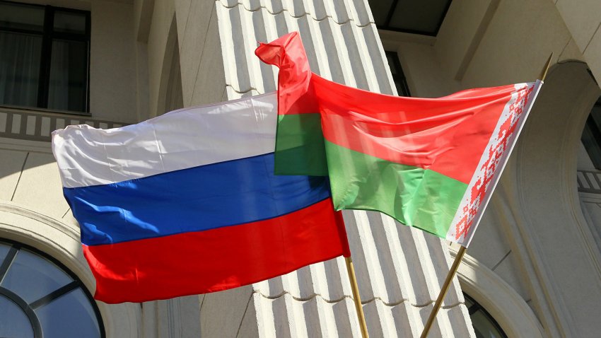 Головченко о введении единой валюты Беларуси и России: Говорить об этом пока рано