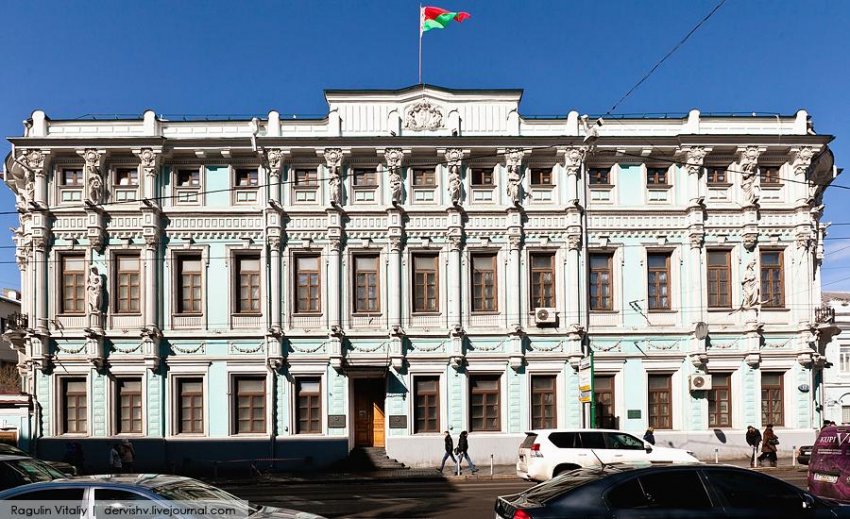 В посольство Беларуси в Москве поступили письма с угрозами - СМИ