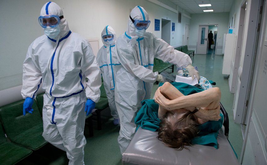 В Италии от коронавируса за сутки скончались более 300 человек
