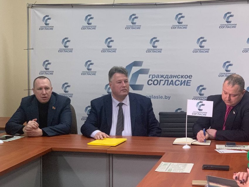 Агафонов призвал закрепить в новой Конституции, что Беларусь является соучредителем СГ