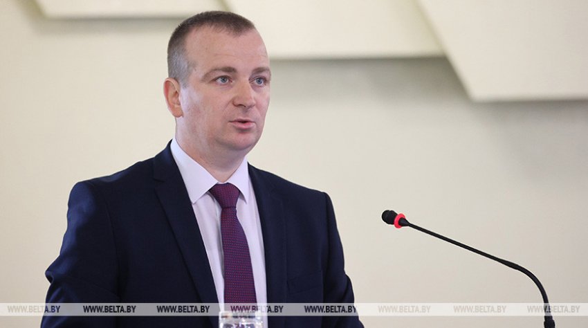 В Витебске избрали председателя областной комиссии по референдуму