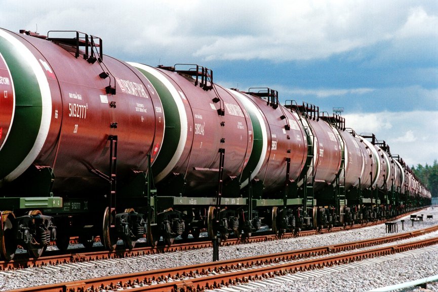 Беларусь повысила пошлины на экспорт нефти