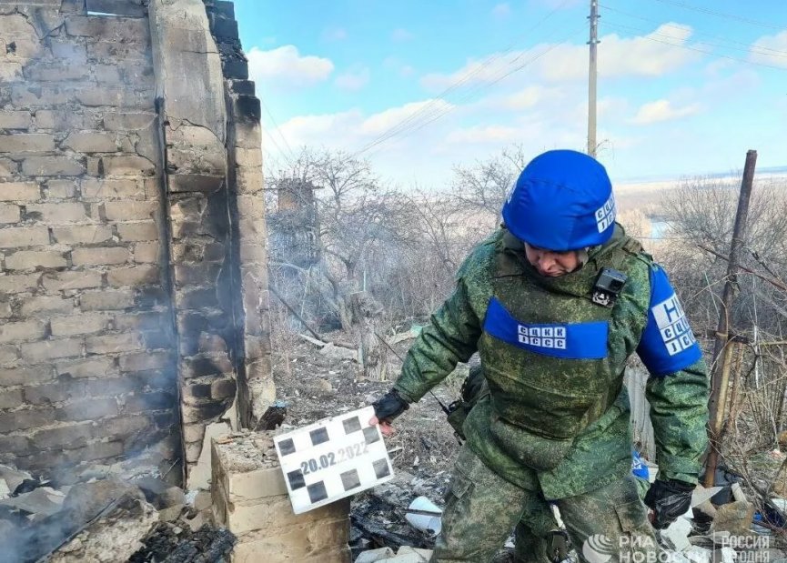 ВСУ продолжают массированно обстреливать ЛНР