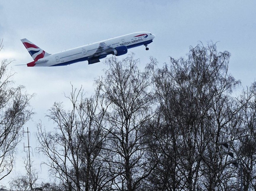 РФ ограничит воздушное пространство для самолетов из Великобритании
