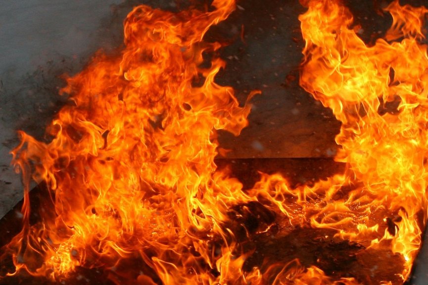 В Могилеве на пожаре спасли двух человек