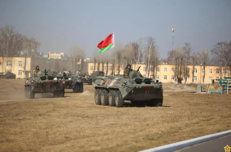 Украинский Генштаб: Беларусь выводит свои войска на полигоны