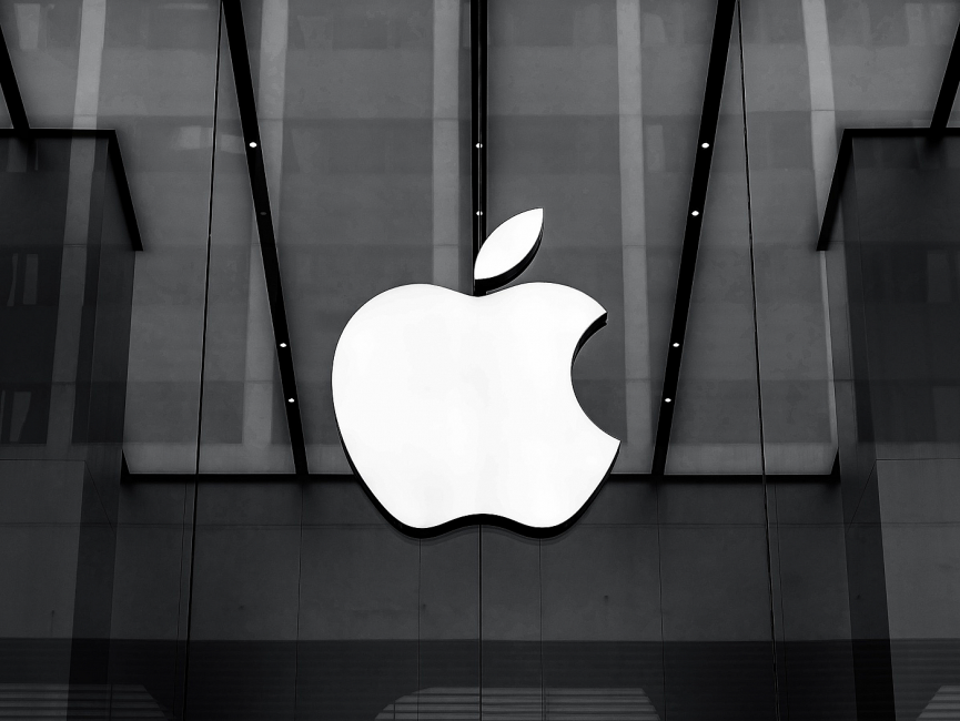 Apple прекратил продажи своей техники в России