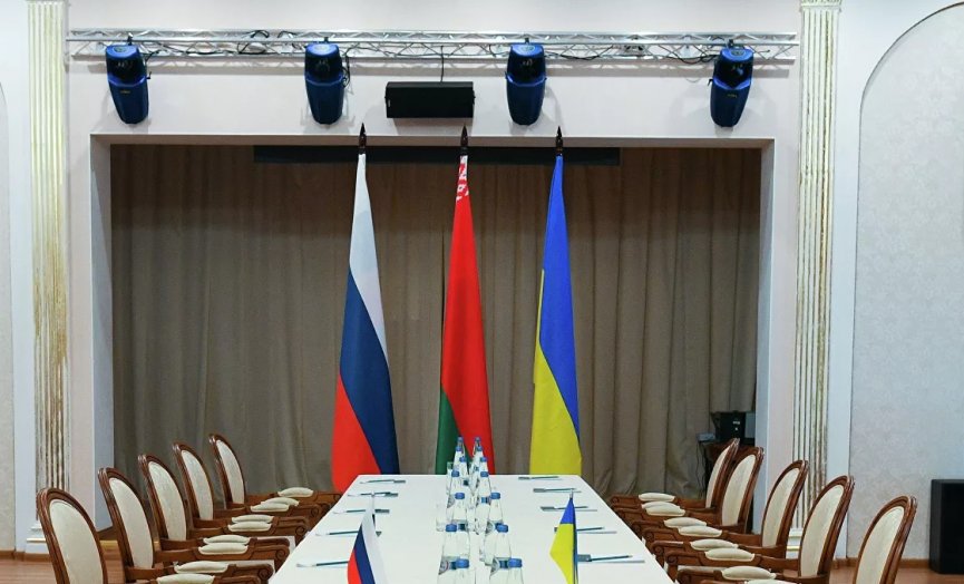 В Минске заявили о готовности организовать встречу России и Украины в любой момент