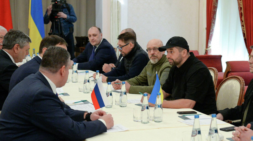 Третий раунд переговоров между Украиной и РФ должен пройти 5 или 6 марта