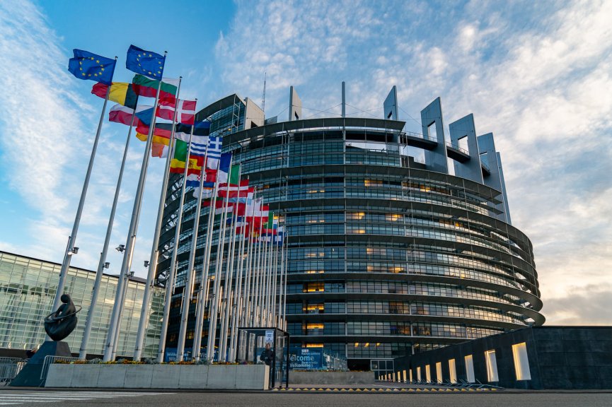 Белорусским дипломатам запретили доступ в здания Европарламента