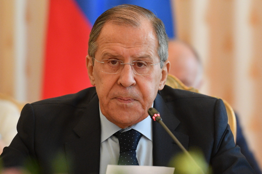 Лавров по телефону обсудил ситуацию в Украине с главой МИД Турции