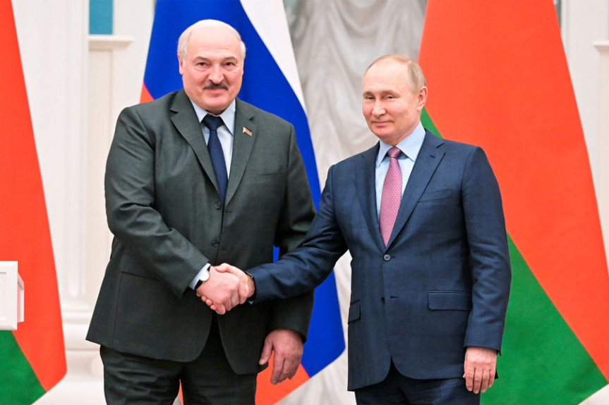 Лукашенко и Путин поздравили друг друга с Днем единения