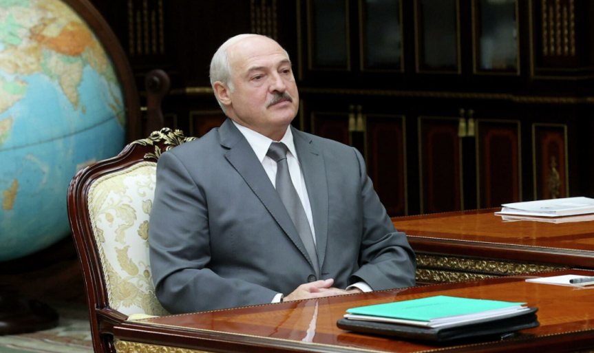 Лукашенко потребовал действенных реформ в системе образования