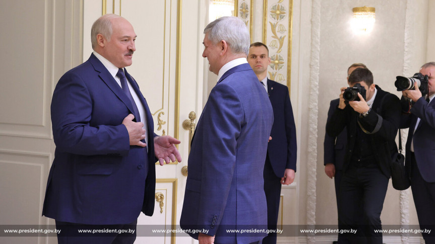 Минск готов обеспечить РФ любой техникой на фоне ухода компаний Запада – Лукашенко