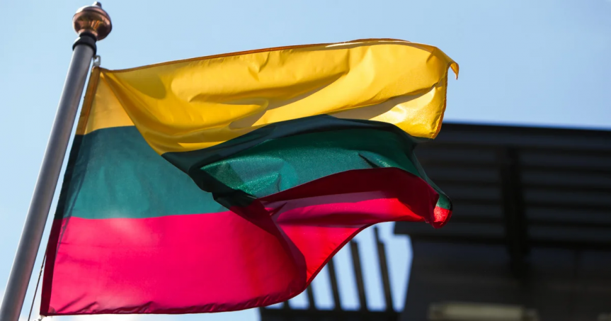 Литва снимет все ограничения, введенные из-за коронавируса