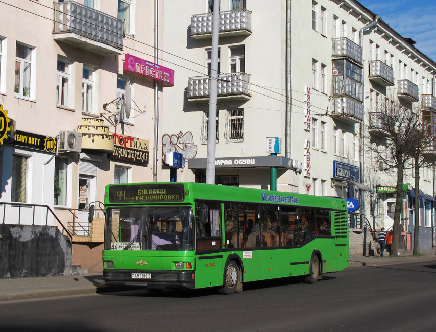 В Могилеве в Радуницу будут курсировать дополнительные автобусы и троллейбусы