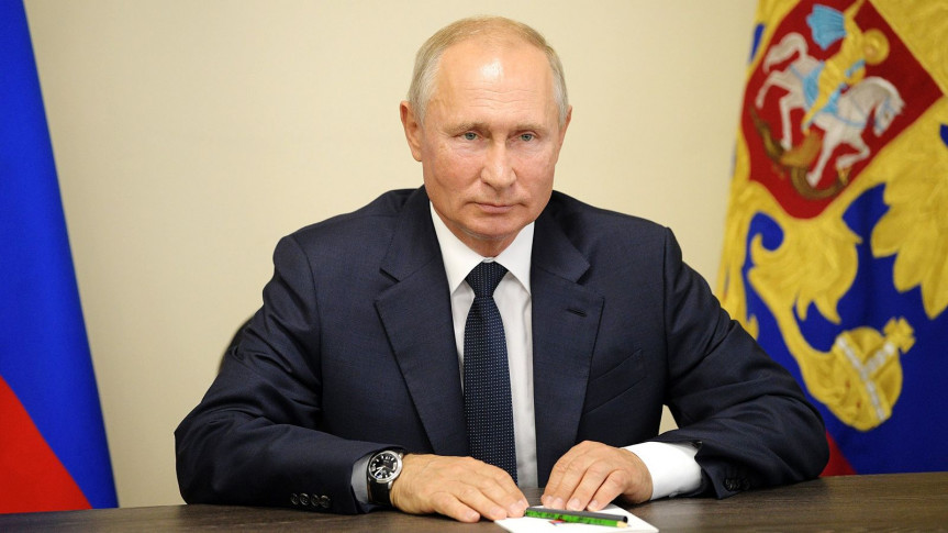 Путин призвал не доверять «Википедии»