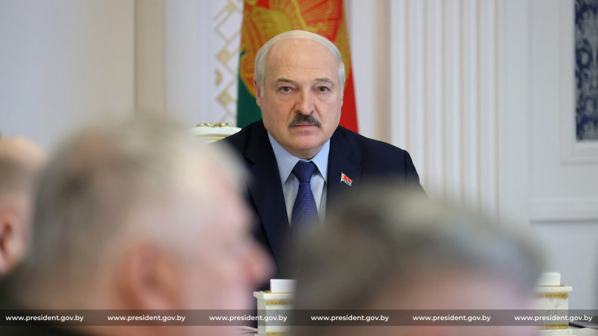 Лукашенко рассчитывает оставить в Беларуси российские С-400 и «Искандер»