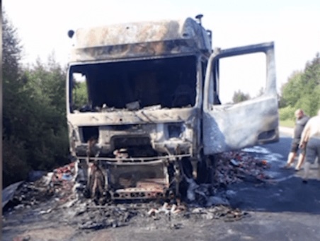 В Латвии заживо сгорел дальнобойщик из Беларуси