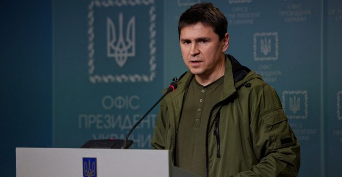 У Зеленского резко раскритиковали присуждение Нобелевской премии мира белорусам и россиянам