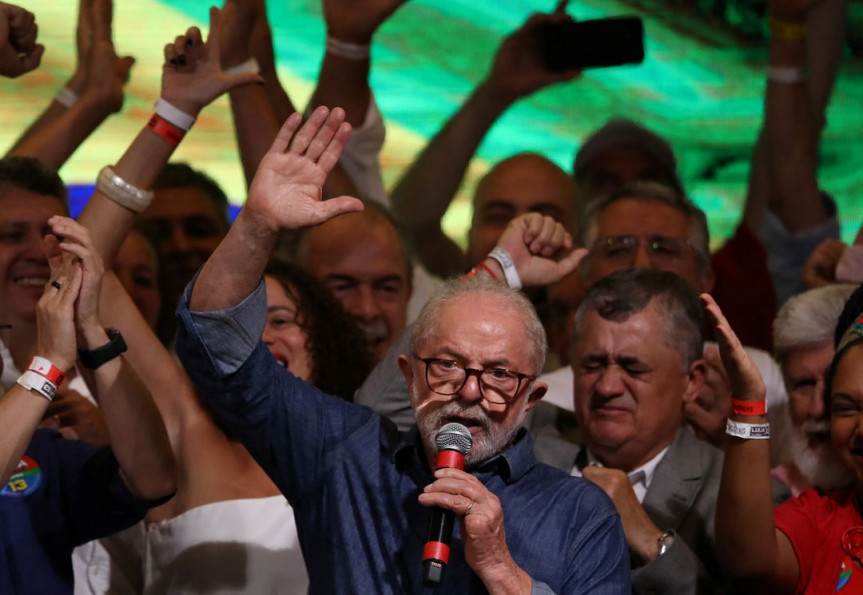 Экс-президент Лула да Силва победил на выборах главы государства Бразилии