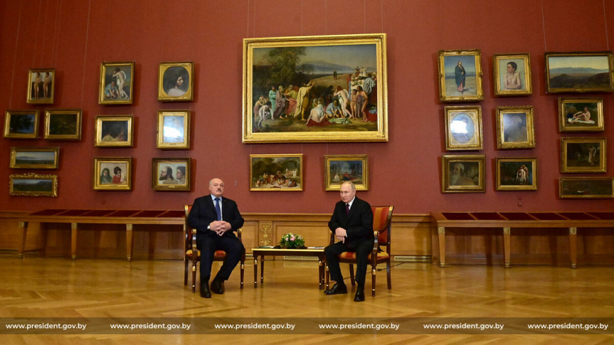 Лукашенко заявил, что за один вечер с Путиным расставил все точки над «и»